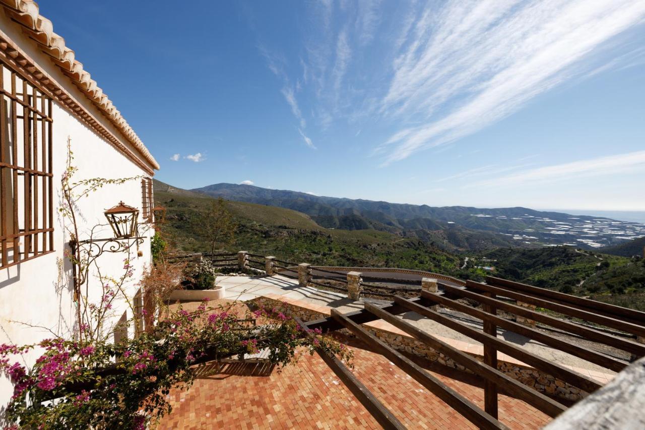 Lujar Cortijo Sancardoゲストハウス エクステリア 写真